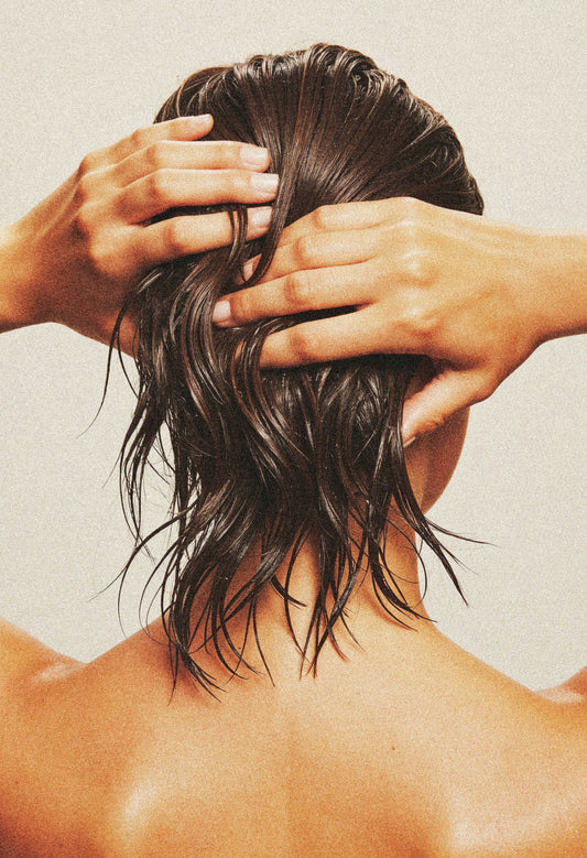 Haircare in primavera: come rigenerare i capelli dopo l’inverno