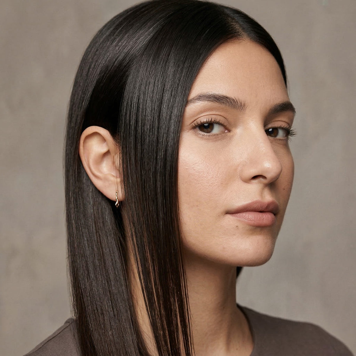 Straight Girl Method: 6 Steps for Straight Hair That Holds Up All Summer