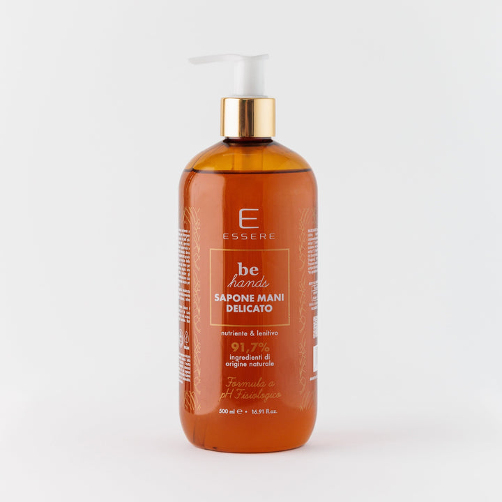 Essere Bio Sapone Mani Delicato 500 ml, flacone Be Hands con dispenser e 91,7% di ingredienti di origine naturale